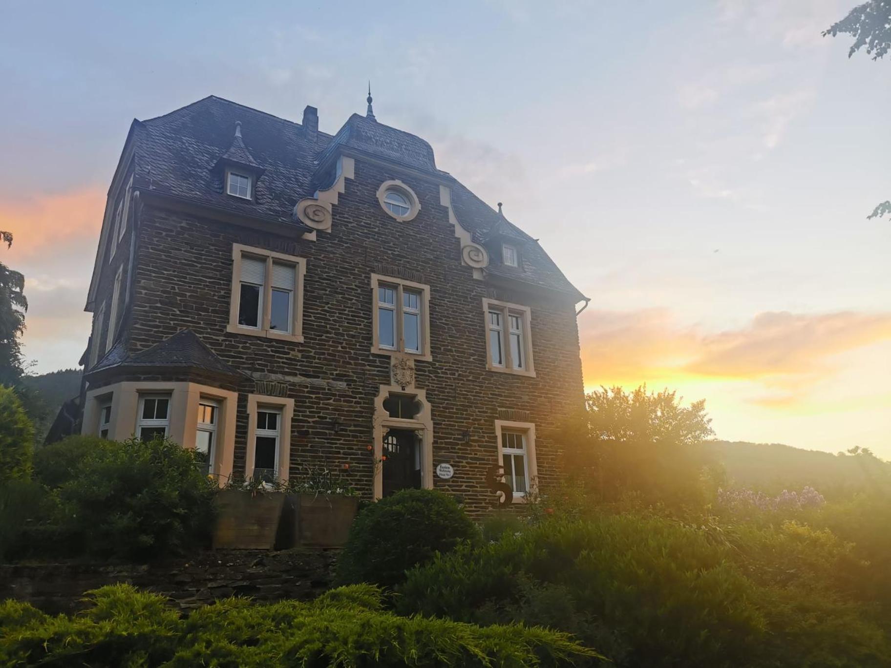 Ferienwohnung Mosel-Erker Reil Exterior foto